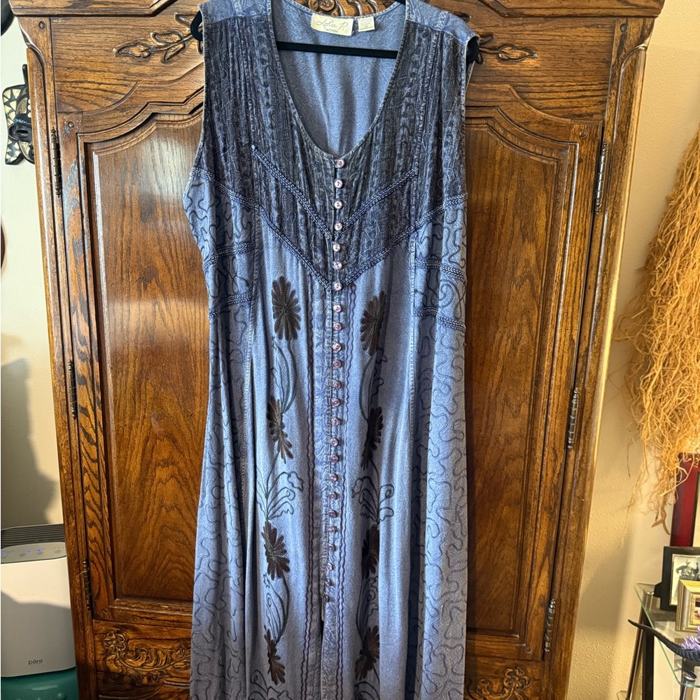 Lola Blue Floral Maxi Dress